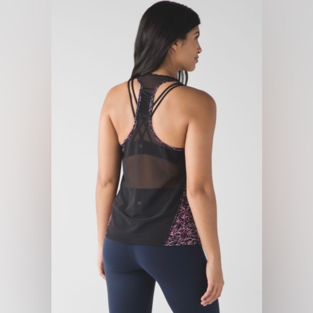 Lululemon Sunshine Salutation Tank Top - size 6 - Picture 5 of 8